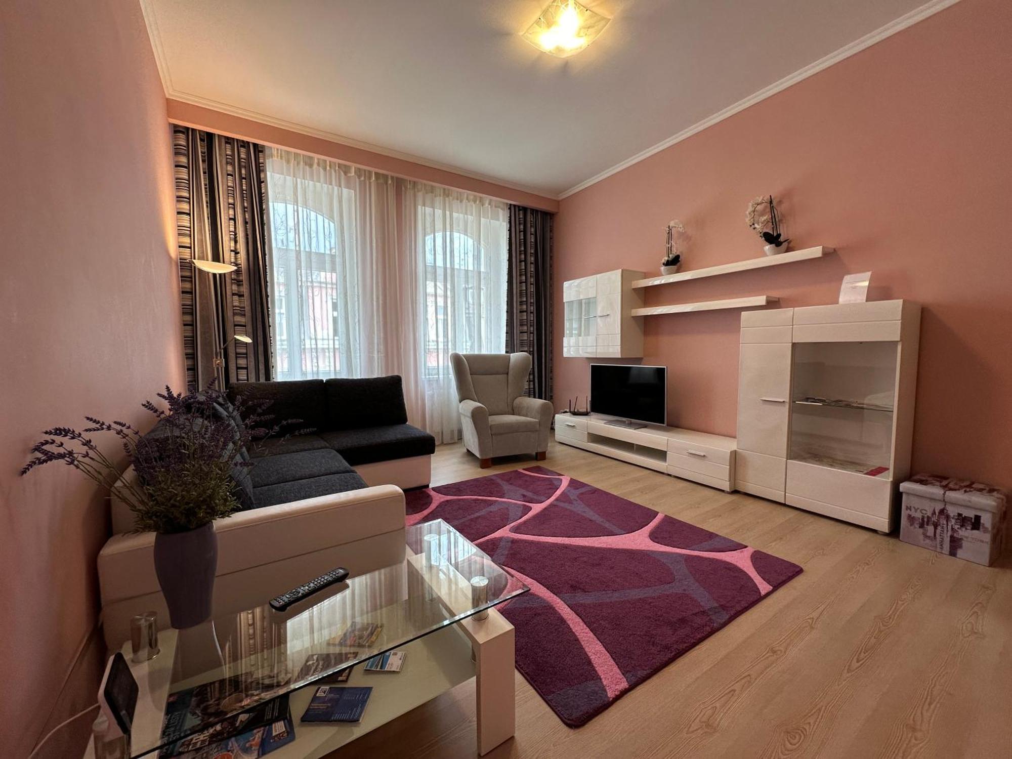 Apartment Zeyerova4 Karlovy Vary Dış mekan fotoğraf